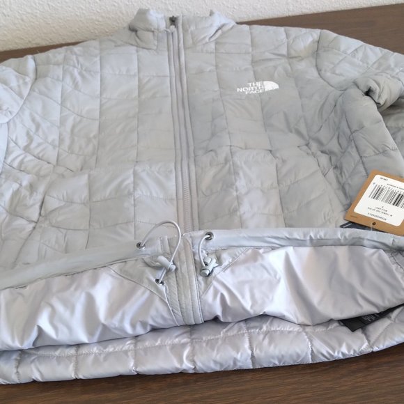 🆕The North Face Men's Thermoball Eco Jacket, Meld Grey, SM and MD, NWT, Auth. - Picture 8 of 8